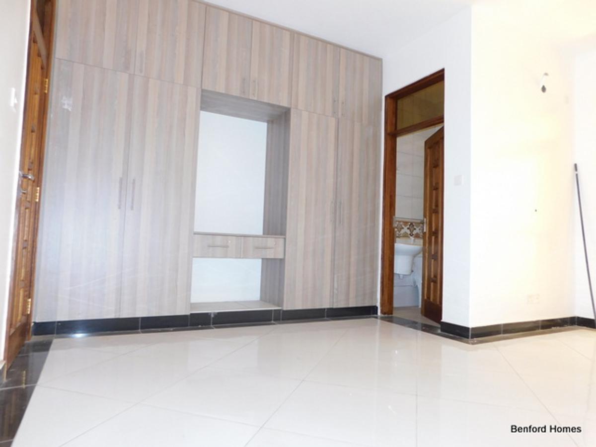 3 Bed Apartment with En Suite at Nyali - 9