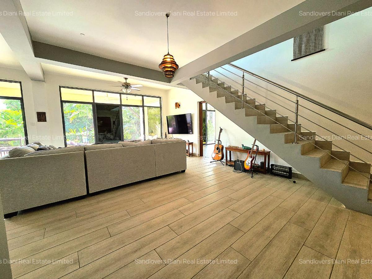 4 Bed Villa with En Suite in Diani - 6