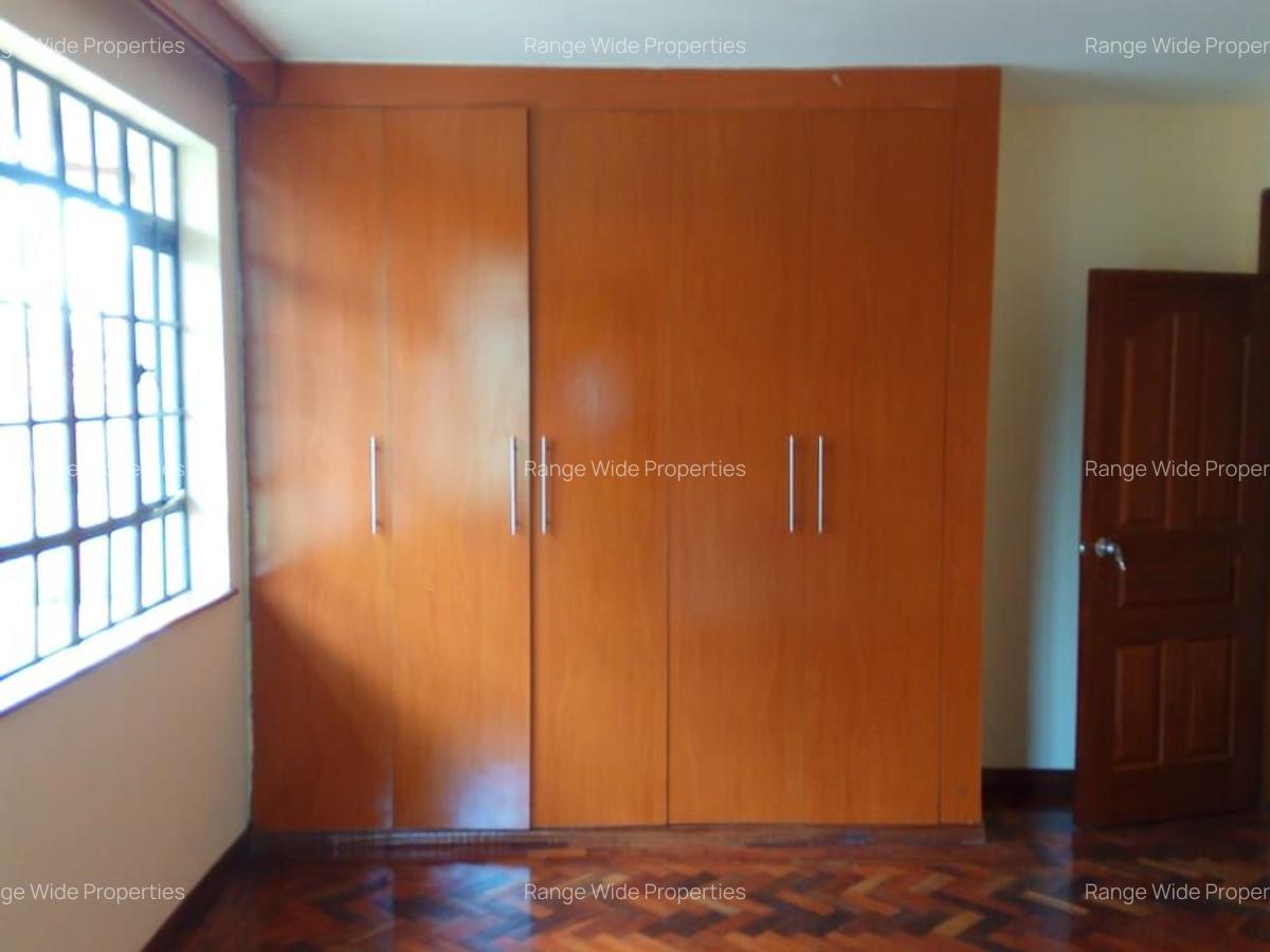 2 Bed Apartment with En Suite at Rhapta Road - 12