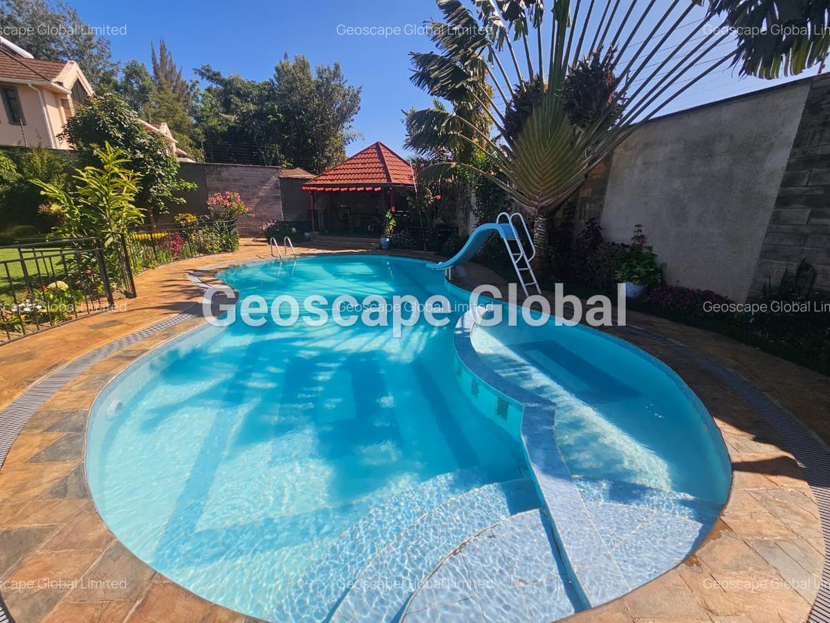 4 Bed House with En Suite in Runda - 1