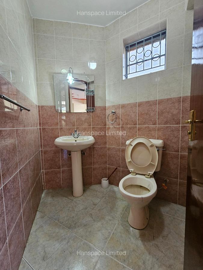 3 Bed Apartment with Parking in Riara Road - 16
