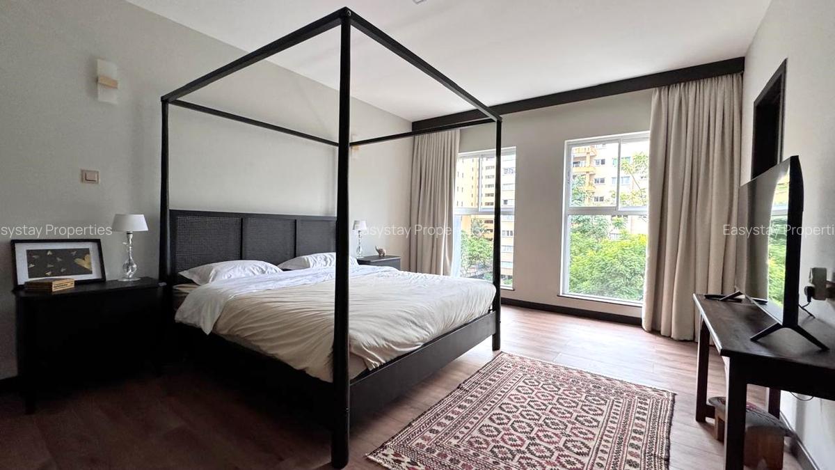 Furnished 3 Bed Apartment with En Suite in Riverside - 4