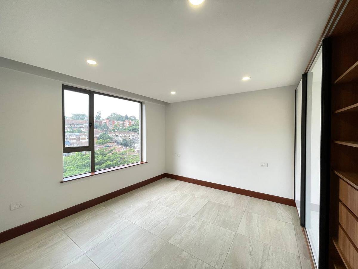 2 Bed Apartment with En Suite in Westlands Area - 6