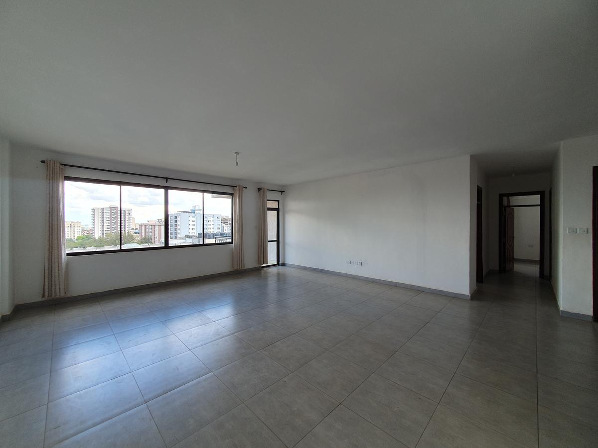 2 Bed Apartment with En Suite in Parklands - 1