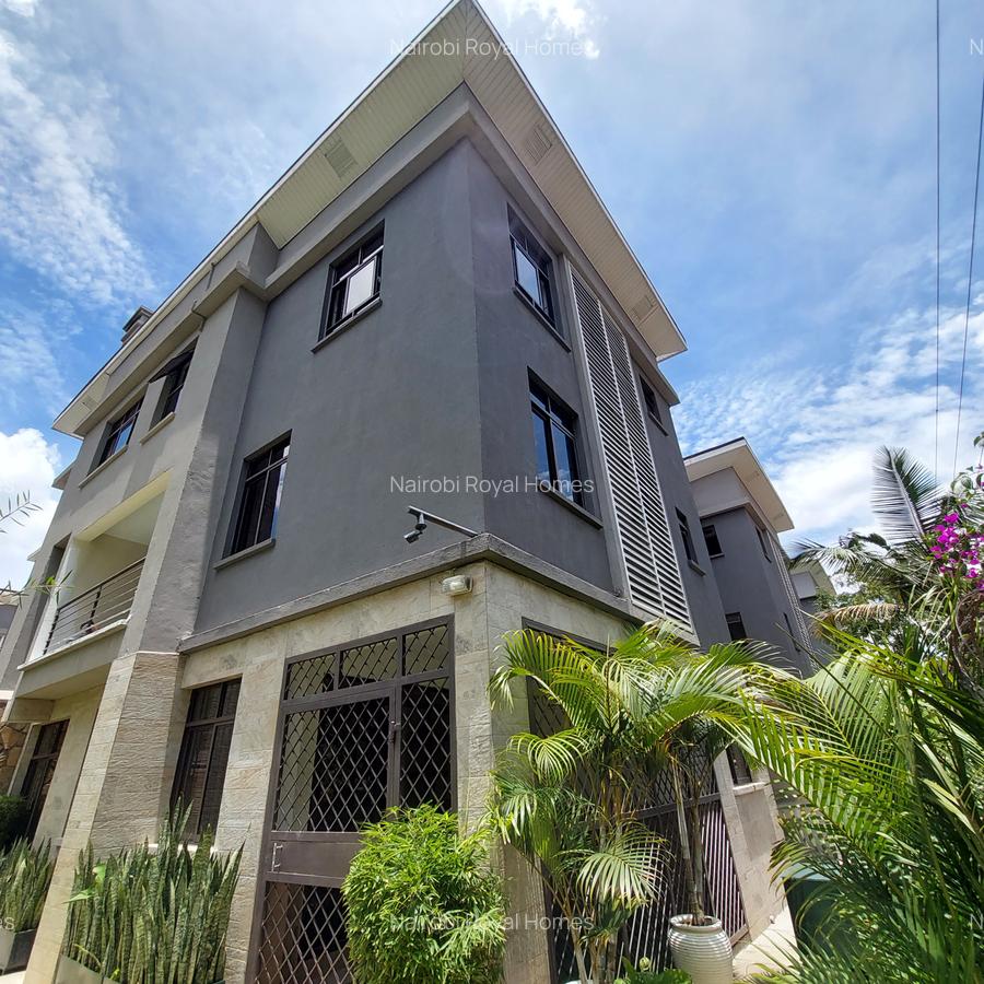 5 Bed Townhouse with En Suite at Lavington Convent Drive - 2