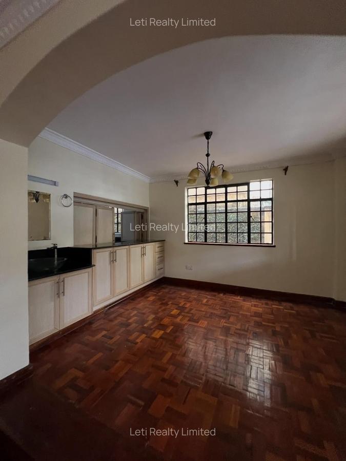 5 Bed Townhouse with En Suite in Kileleshwa - 3