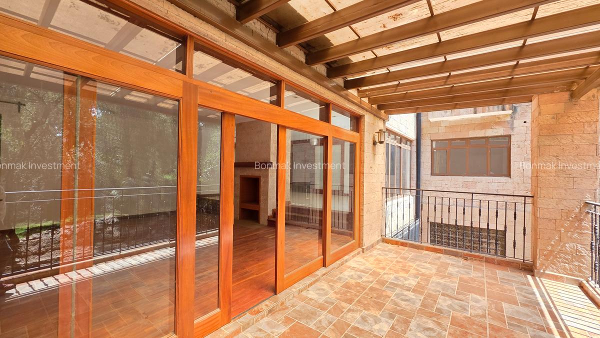 5 Bed Townhouse with En Suite at Chalbi Drive - 6