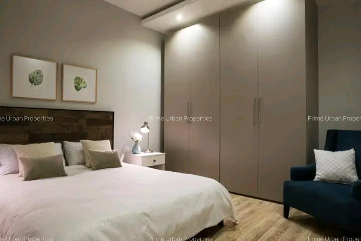 4 Bed Apartment with En Suite in Riverside - 4