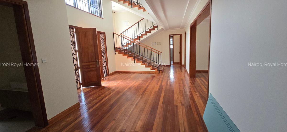 6 Bed House with En Suite at Loresho Road - 17