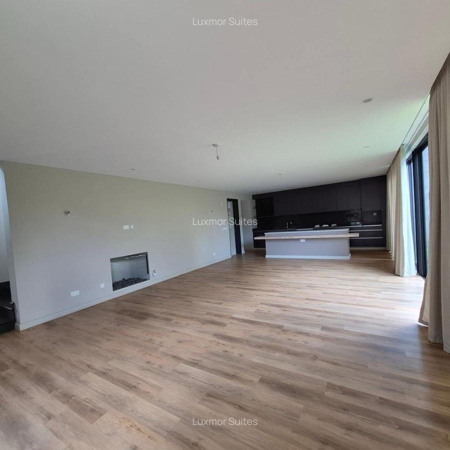 4 Bed Villa with En Suite at Off Kiambu Road - 9