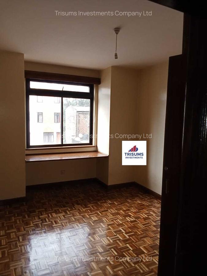 2 Bed Apartment with En Suite at Prp7+494 - 6