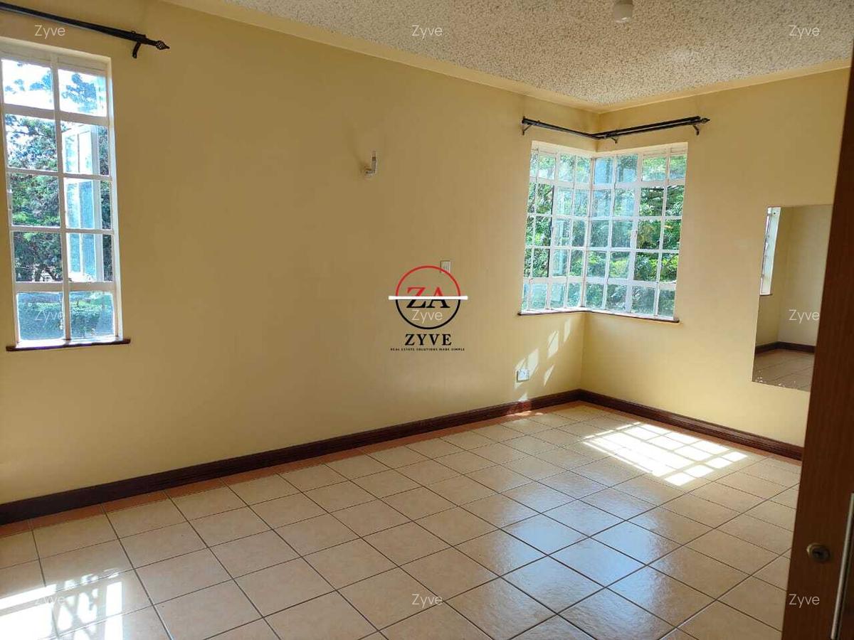 3 Bed Apartment with En Suite at Seasons - 10
