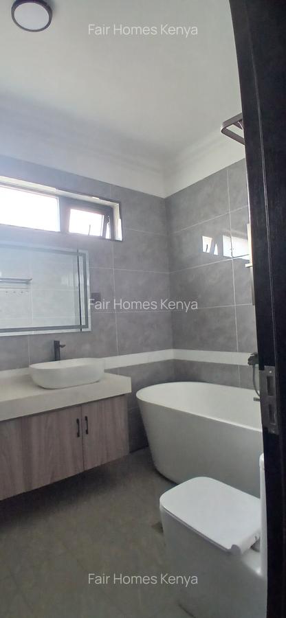 4 Bed Apartment with En Suite at Othaya Road - 13