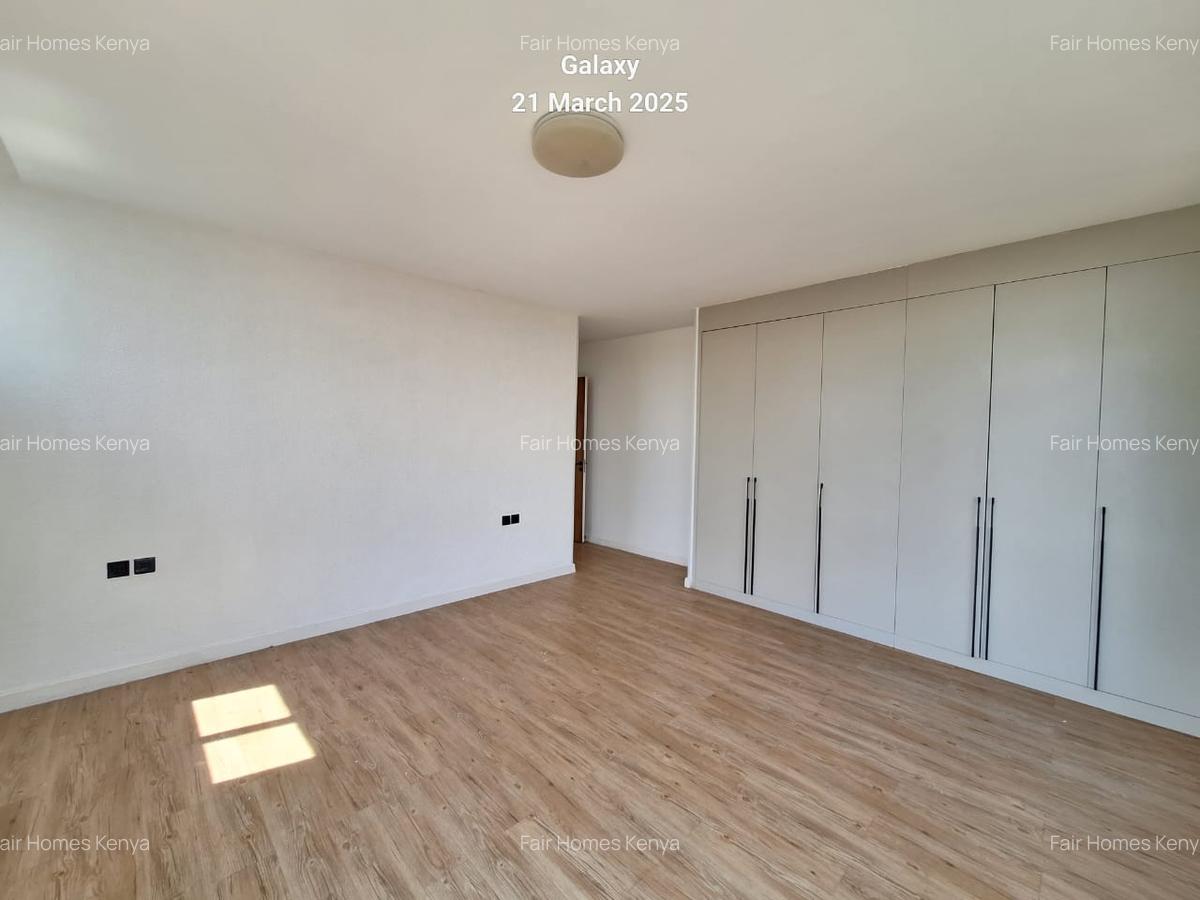 2 Bed Apartment with En Suite at Brookside Drive - 2