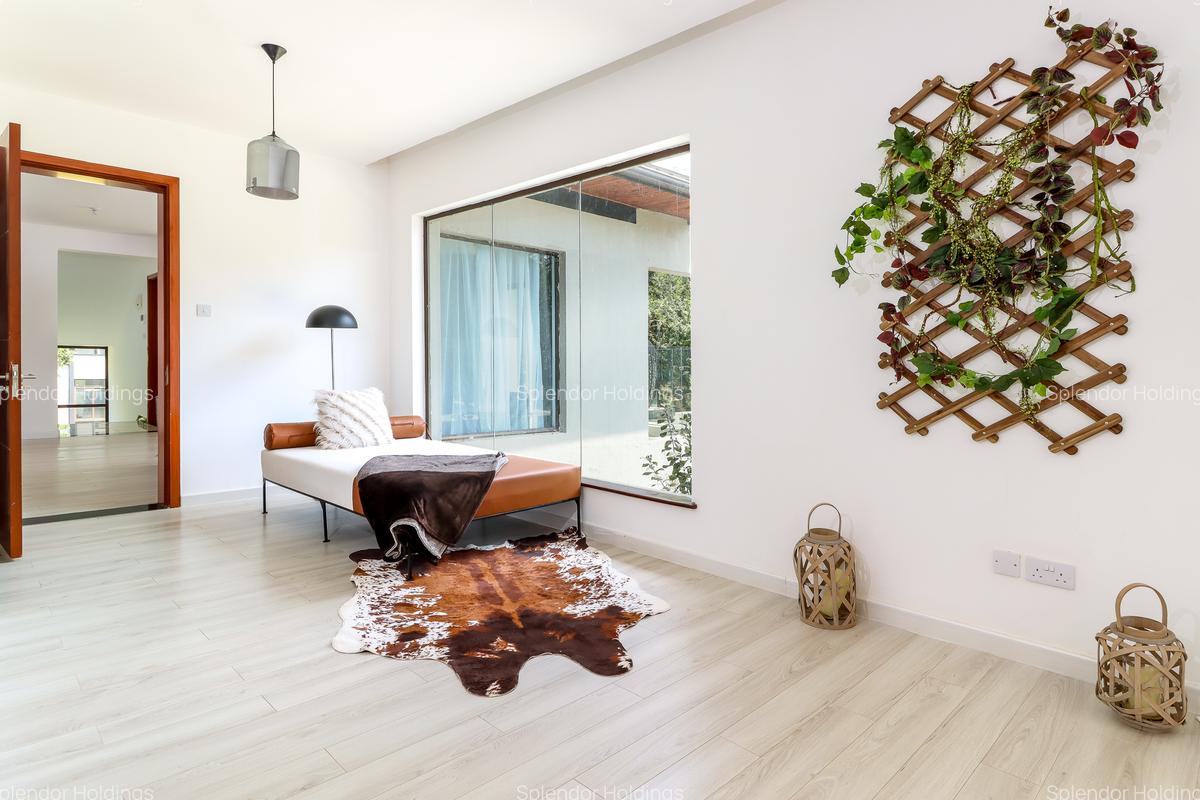 5 Bed Villa with En Suite in Karen - 12