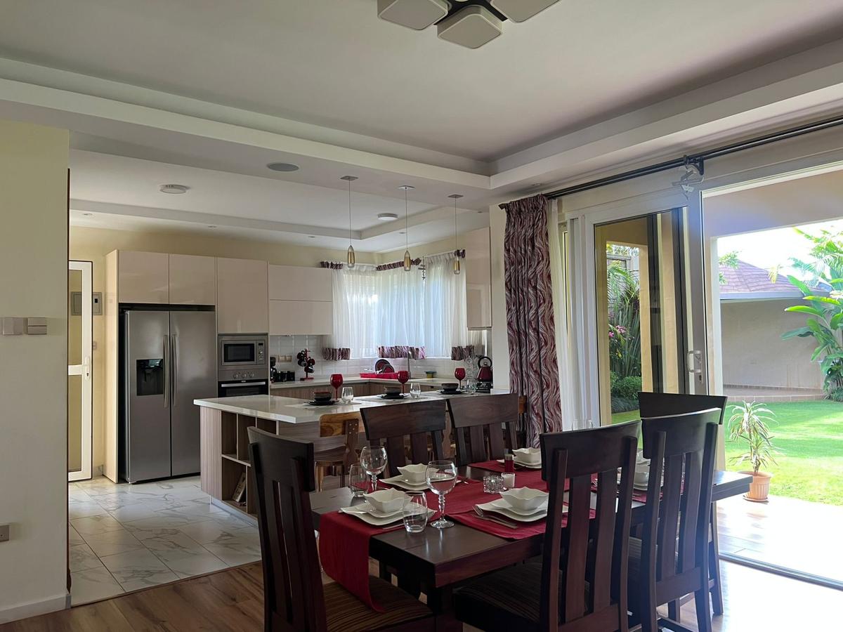 4 Bed Townhouse with En Suite in Runda - 4