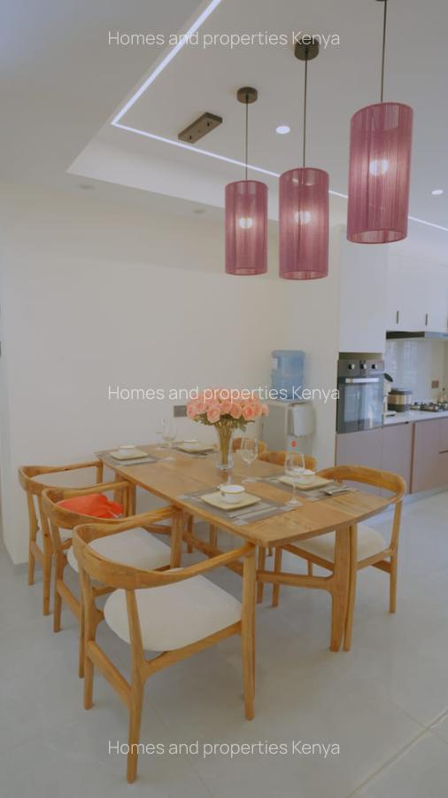 Serviced 2 Bed Apartment with En Suite in Kilimani - 16
