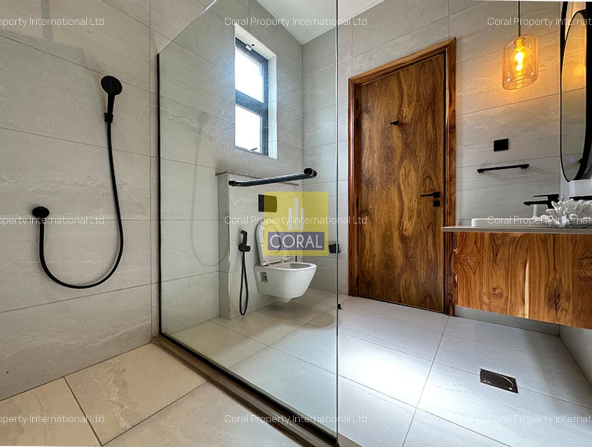 4 Bed Villa with Swimming Pool in Loresho - 13