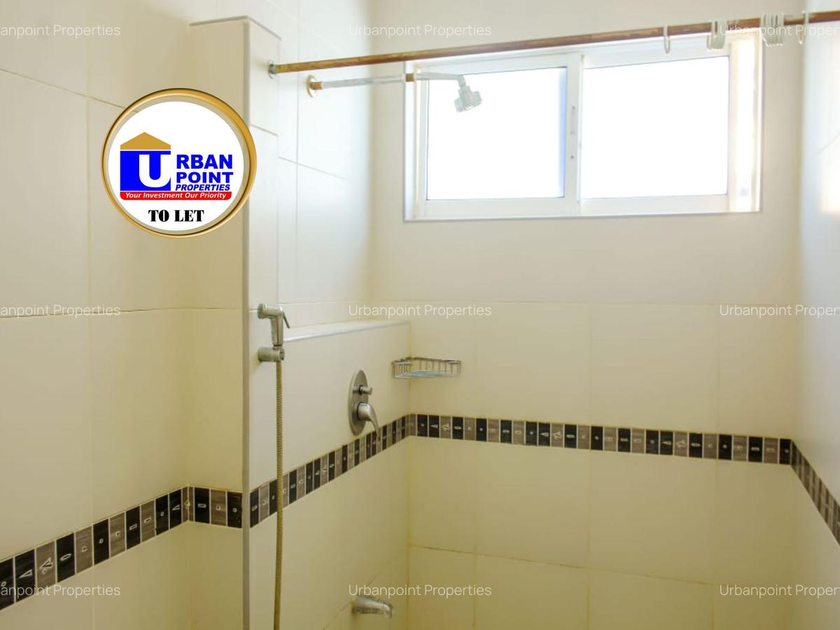 Serviced 2 Bed Apartment with En Suite in Nyali Area - 6