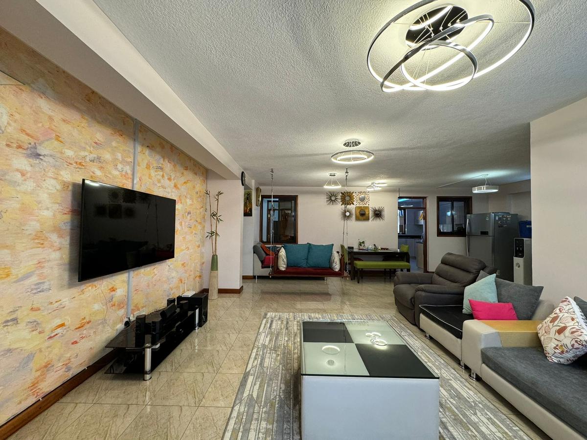 3 Bed Apartment with En Suite in Parklands - 15