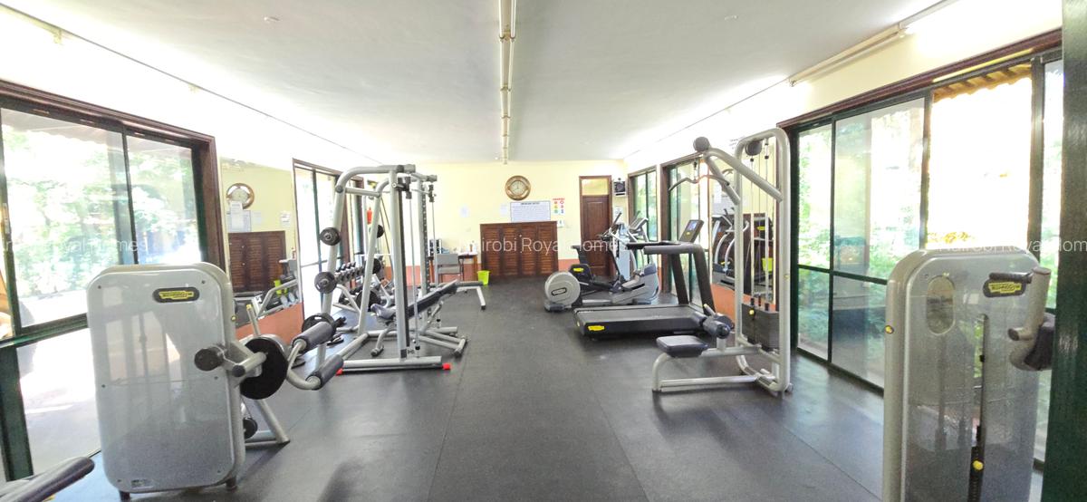 4 Bed Townhouse with En Suite at Grovelia Grove - 9