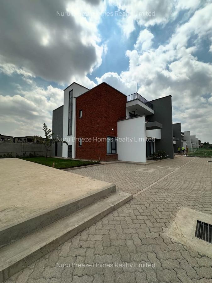 4 Bed Townhouse with En Suite in Langata - 1