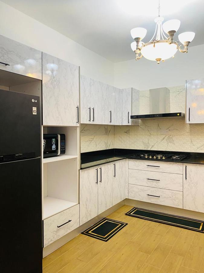 Serviced 2 Bed Apartment with En Suite at Boabab Road - 4