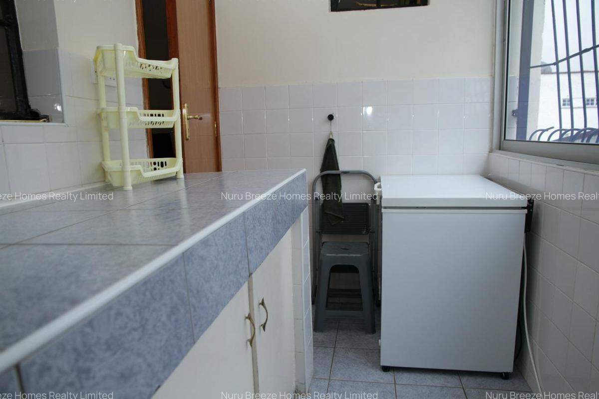 3 Bed Apartment with En Suite in Kilimani - 14