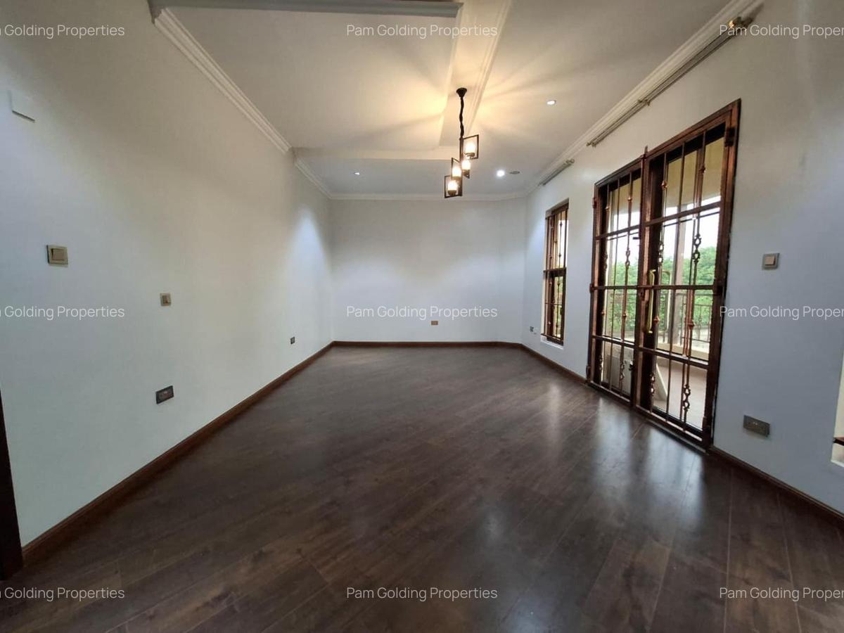 5 Bed House at Muthaiga North Road - 12