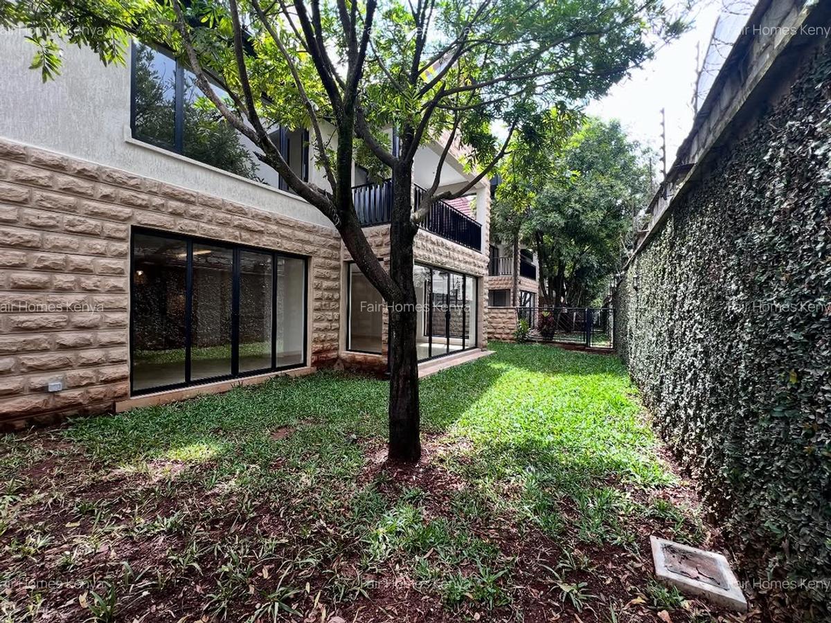 6 Bed Townhouse with En Suite at Convent Drive - 7