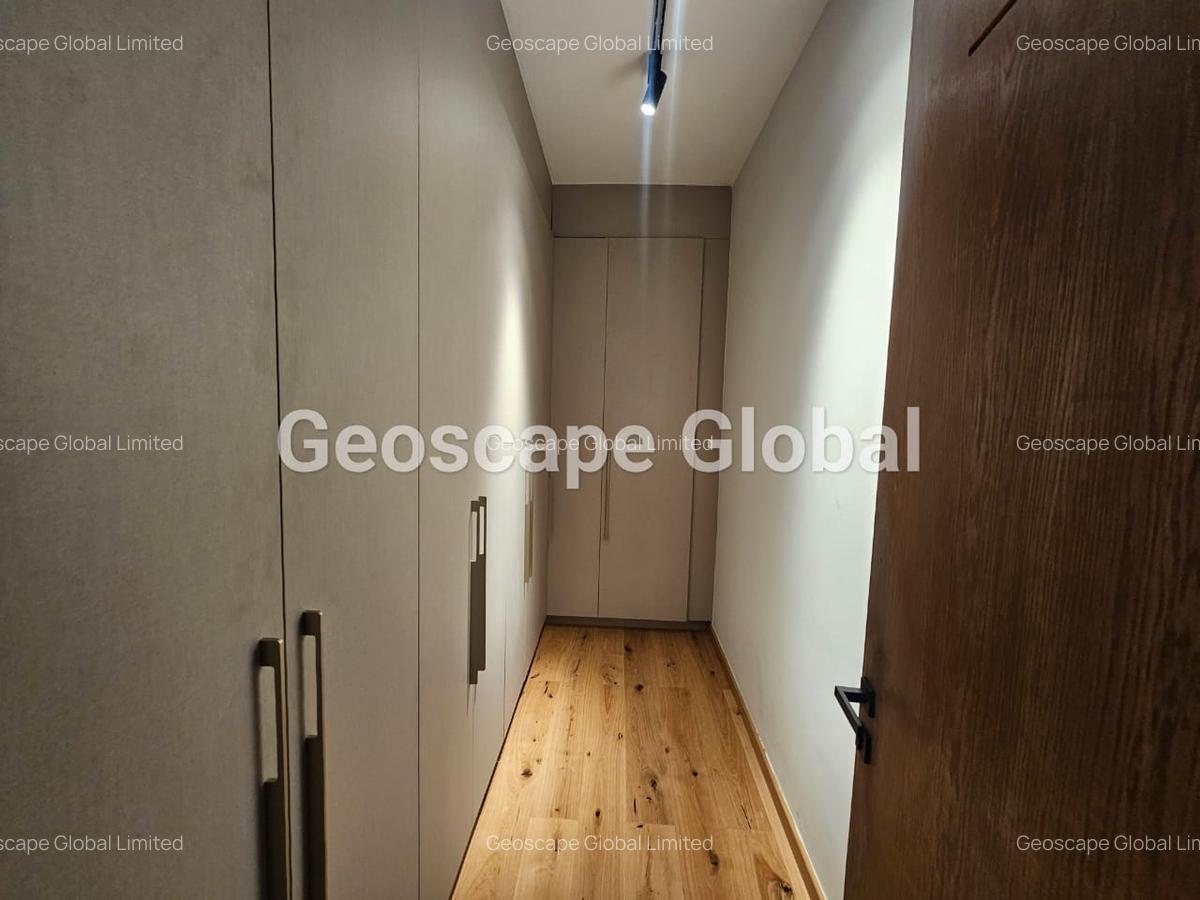 4 Bed House with En Suite in Loresho - 10