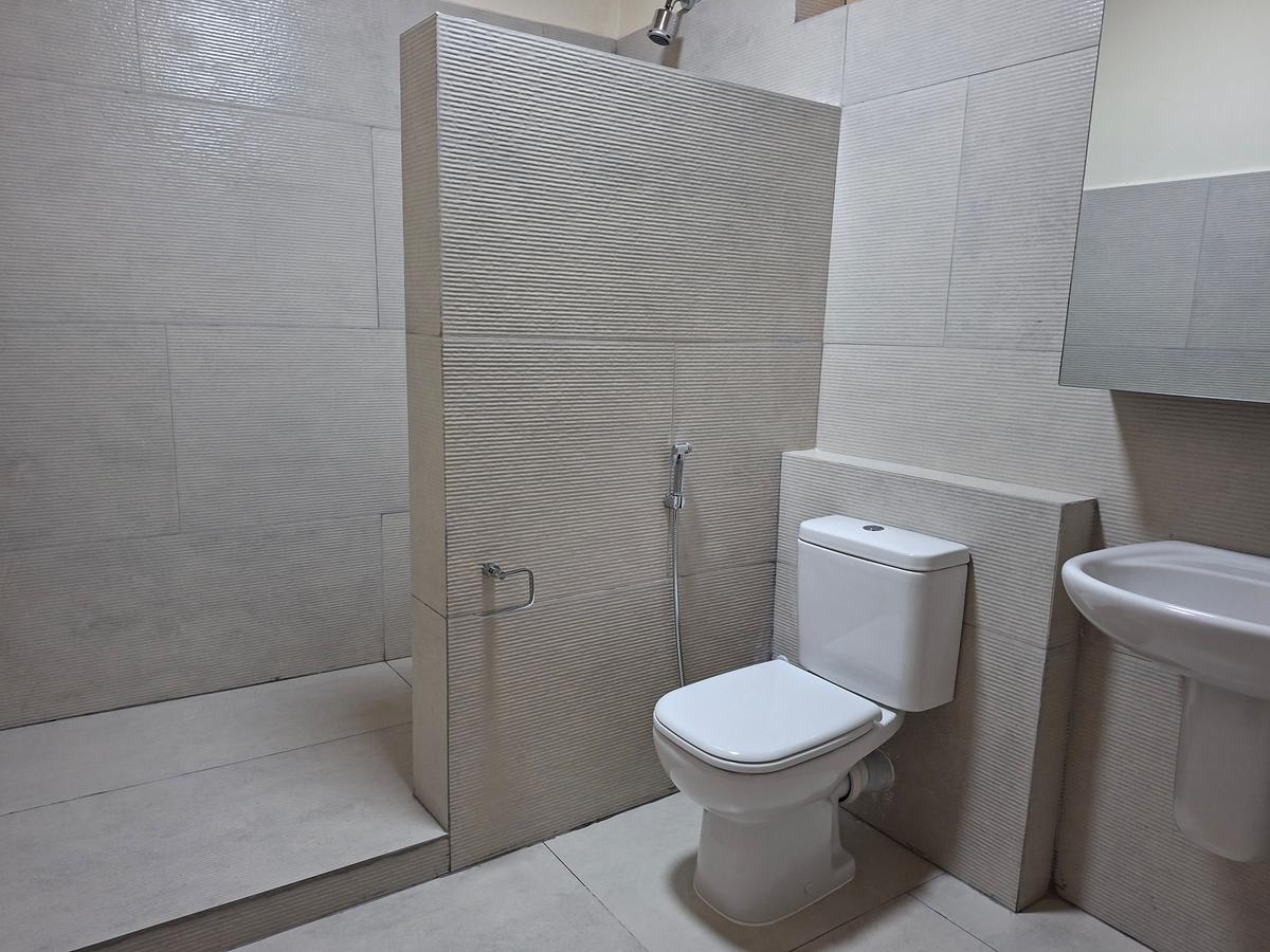 4 Bed Townhouse with En Suite at Off Peponi Rd - 12