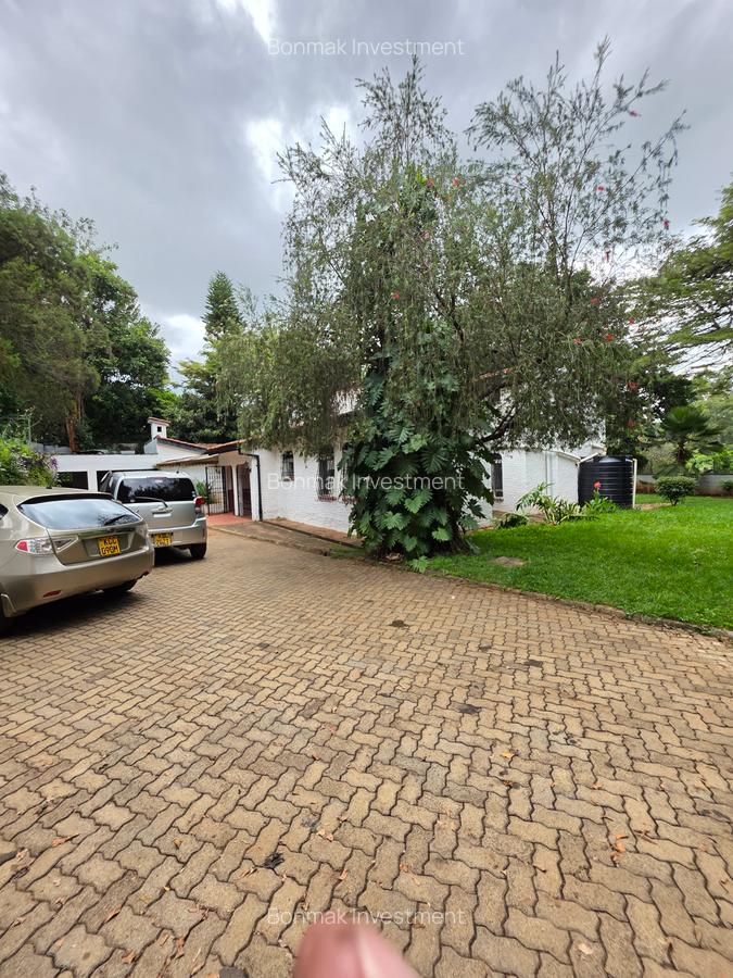 4 Bed House with En Suite at Lakeview Estate. - 14