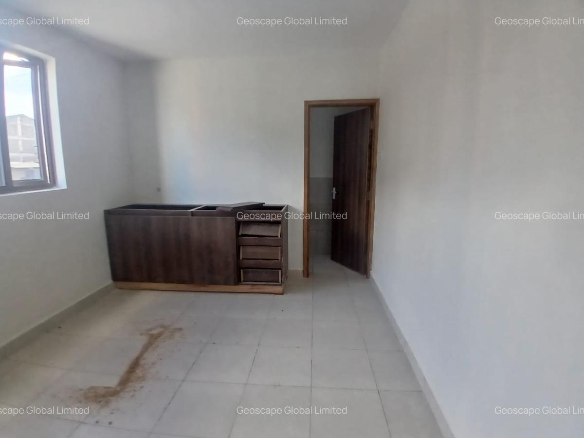 7,000 ft² Warehouse with Parking in Syokimau - 4