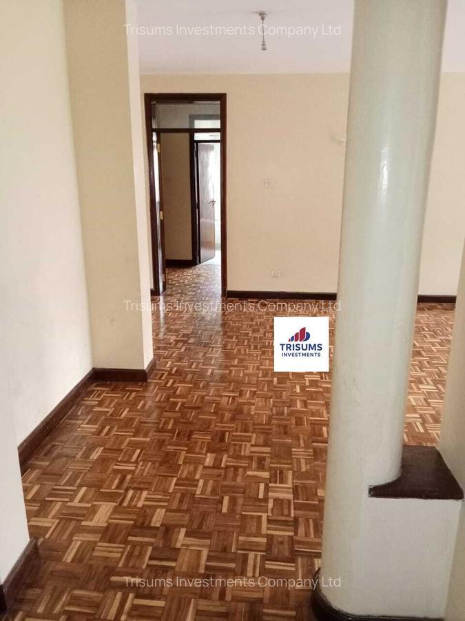 2 Bed Apartment with En Suite at Prp7+494 - 1