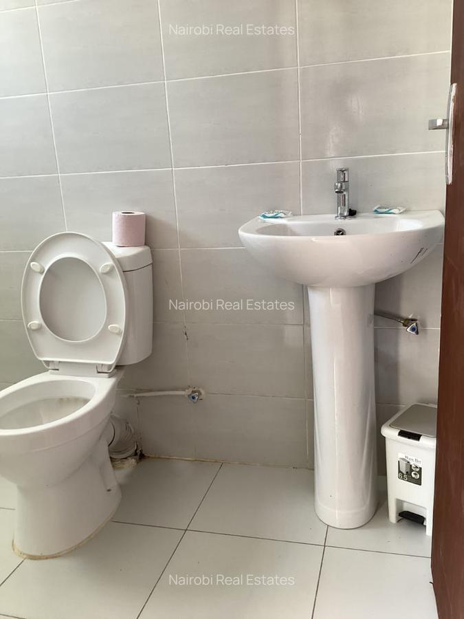 Serviced Studio Apartment with En Suite in Diani - 5