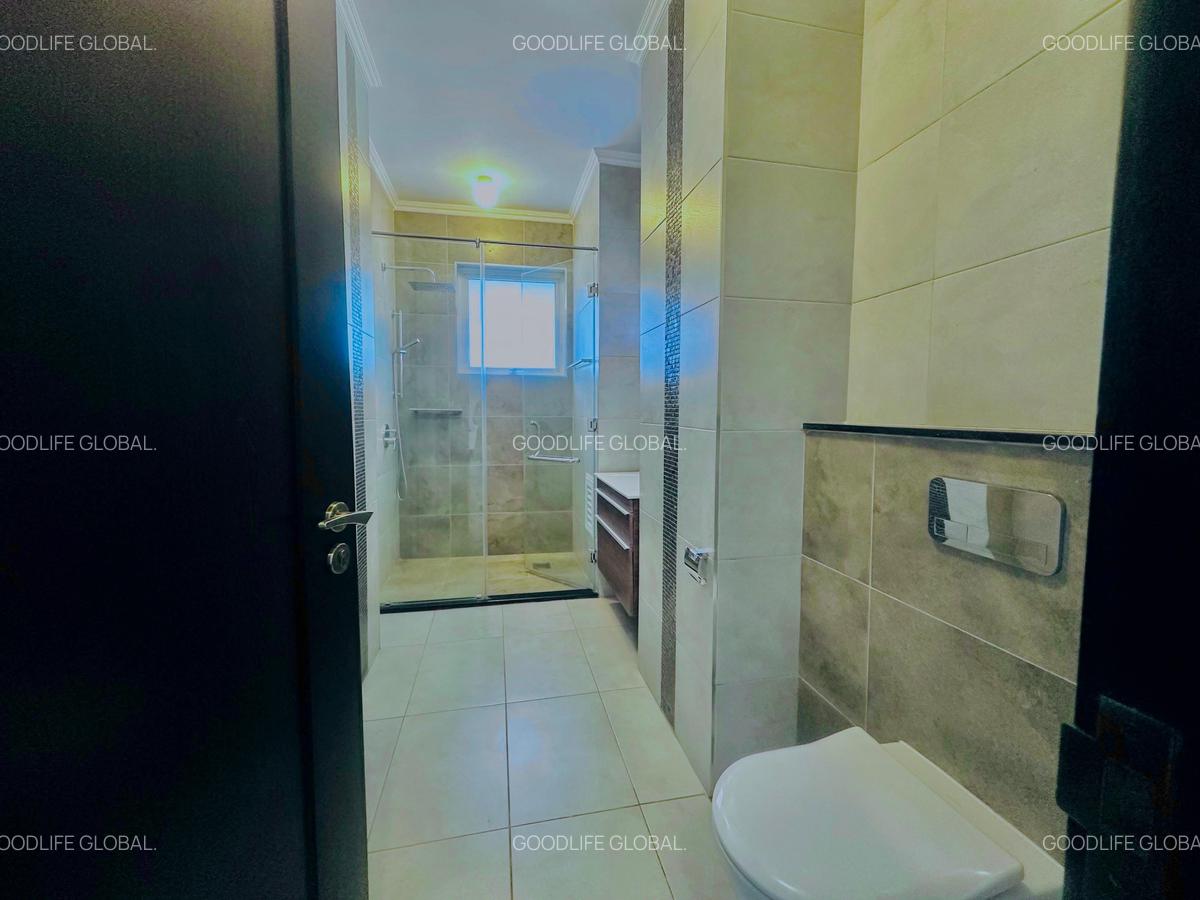 3 Bed Apartment with En Suite at General Mathenge - 20