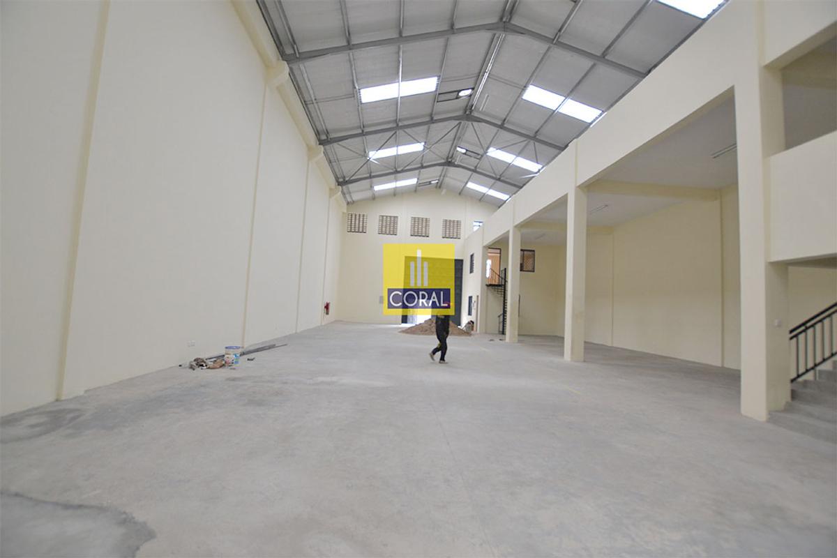 6,459 ft² Warehouse with Cctv in Athi River - 6