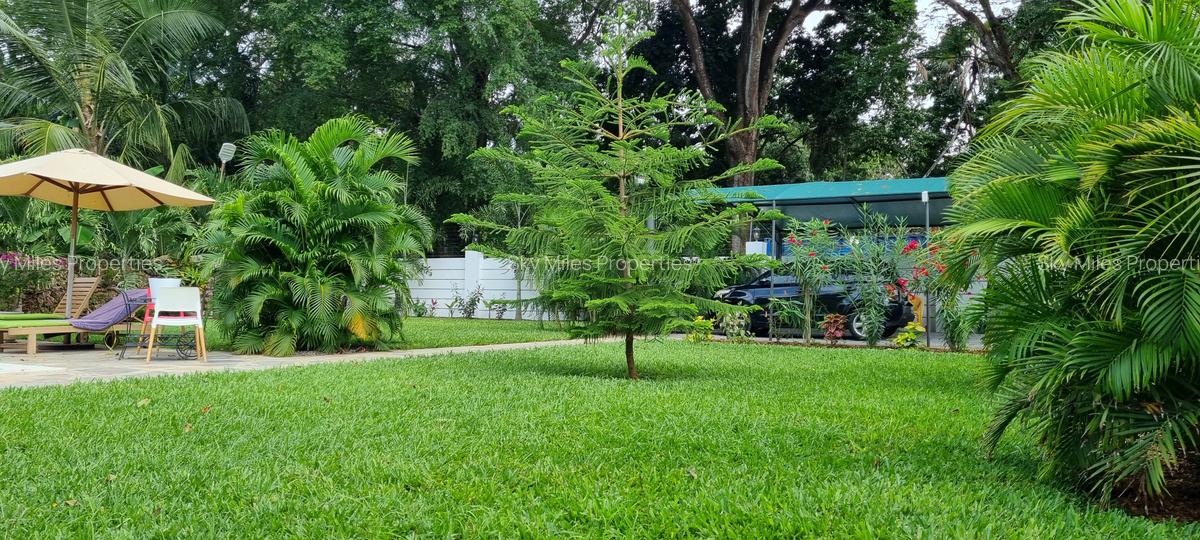 3 Bed Villa with En Suite at La-Marina Mtwapa - 8