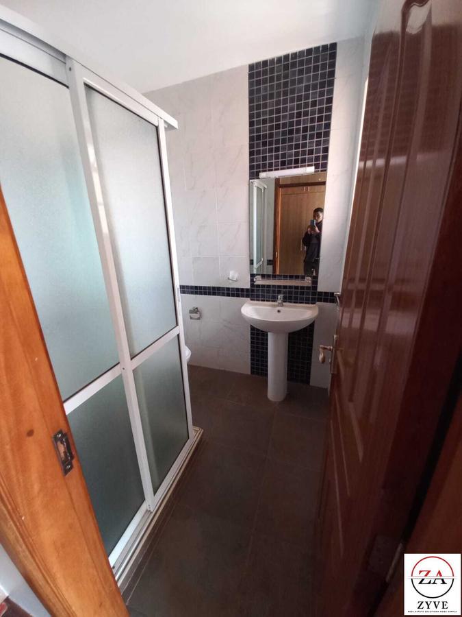 Serviced 3 Bed Apartment with En Suite at Riverside Drive - 5