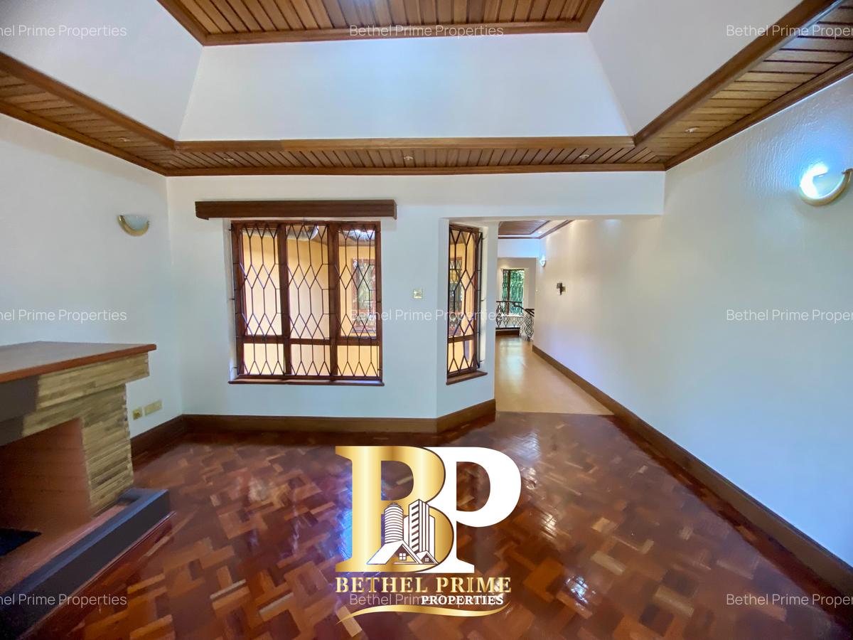 6 Bed Townhouse with En Suite in Runda - 12