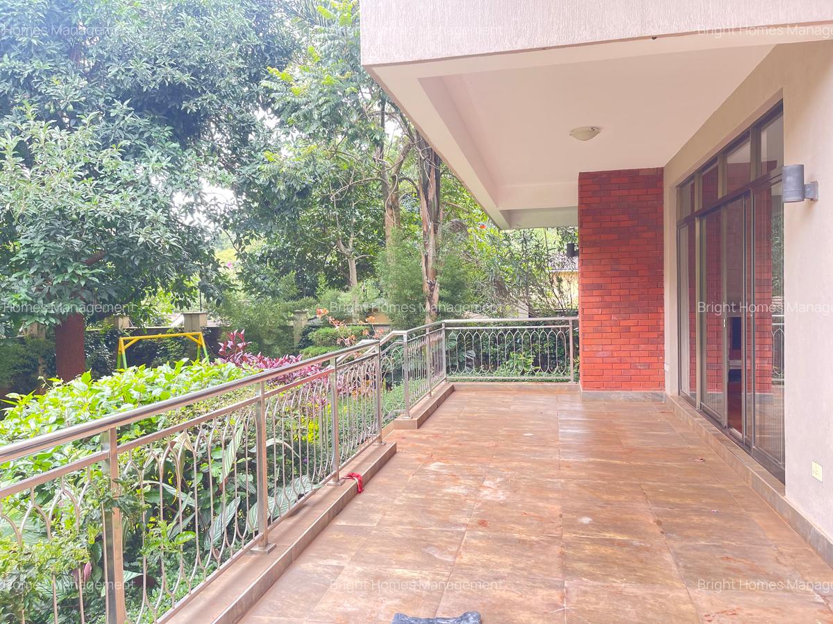 5 Bed Townhouse with En Suite in Lavington - 9