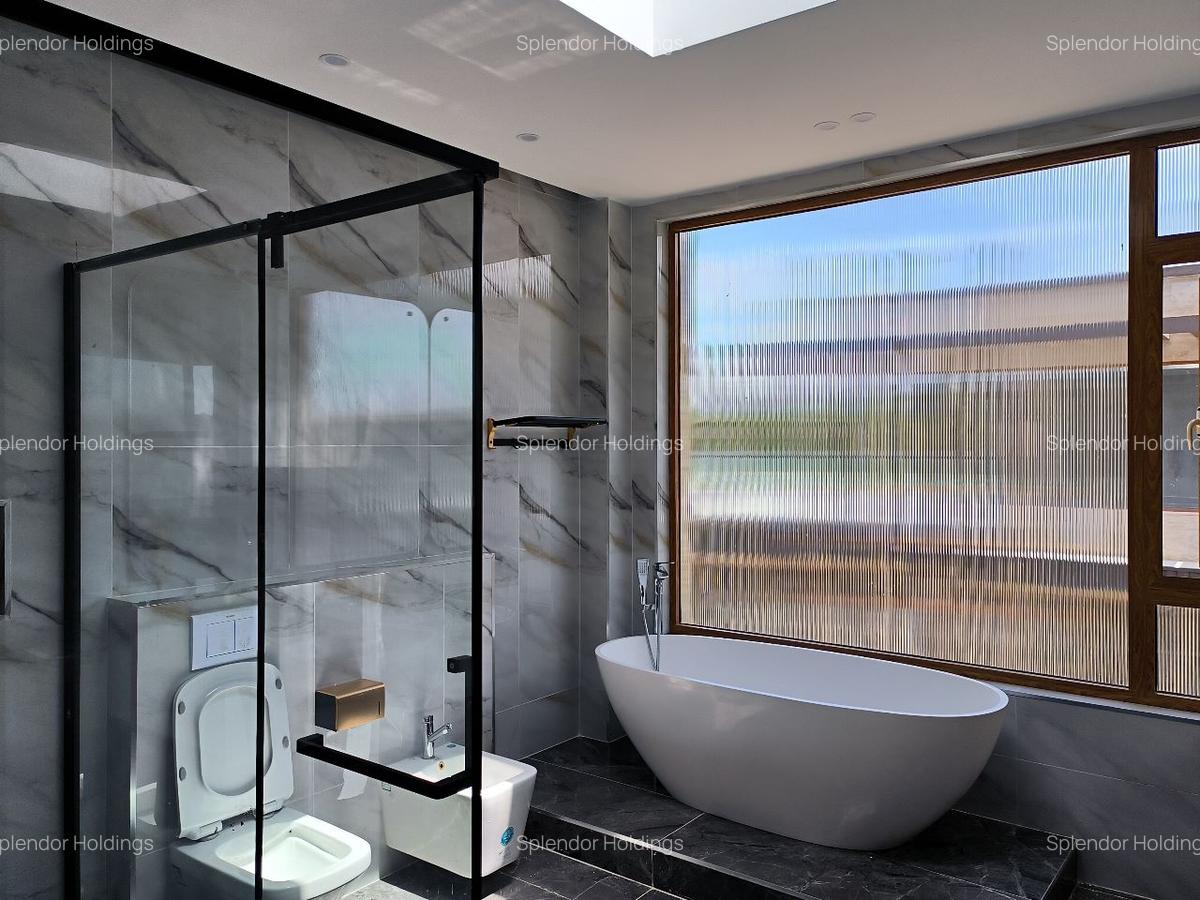 6 Bed Villa with En Suite in Lavington - 10