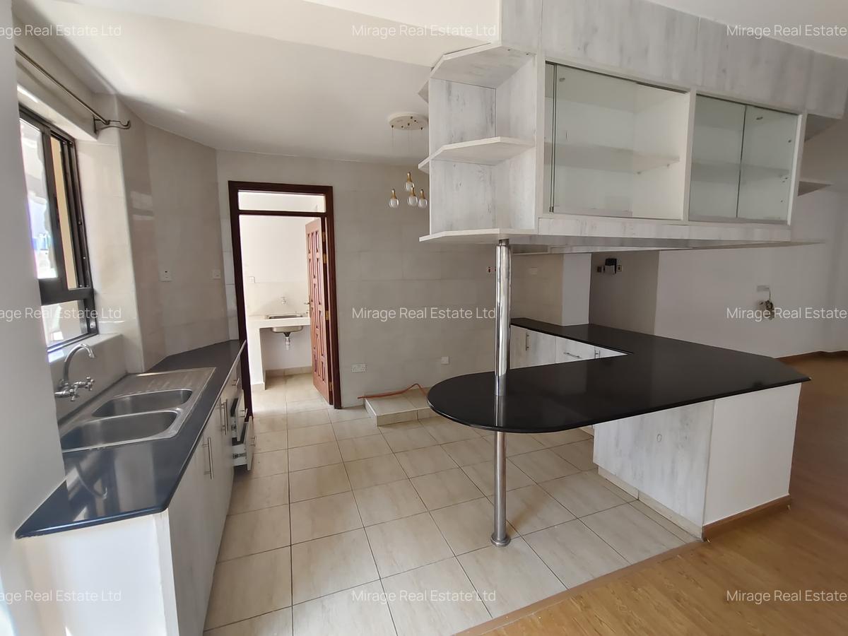 2 Bed Apartment with En Suite in Kilimani - 16