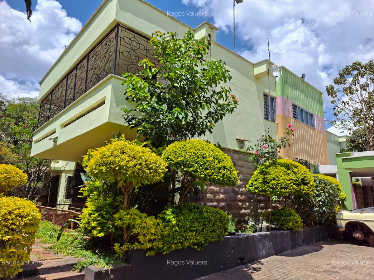 5 Bed House with En Suite at Karen Plains - 3