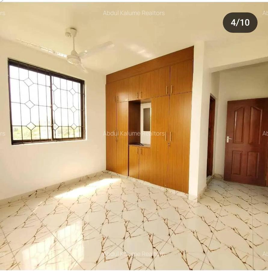 Serviced 2 Bed Apartment with En Suite at Bamburi - 9