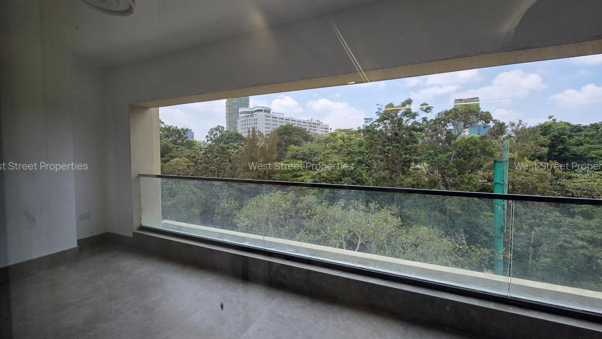 2 Bed Apartment with En Suite at Westlands - 7