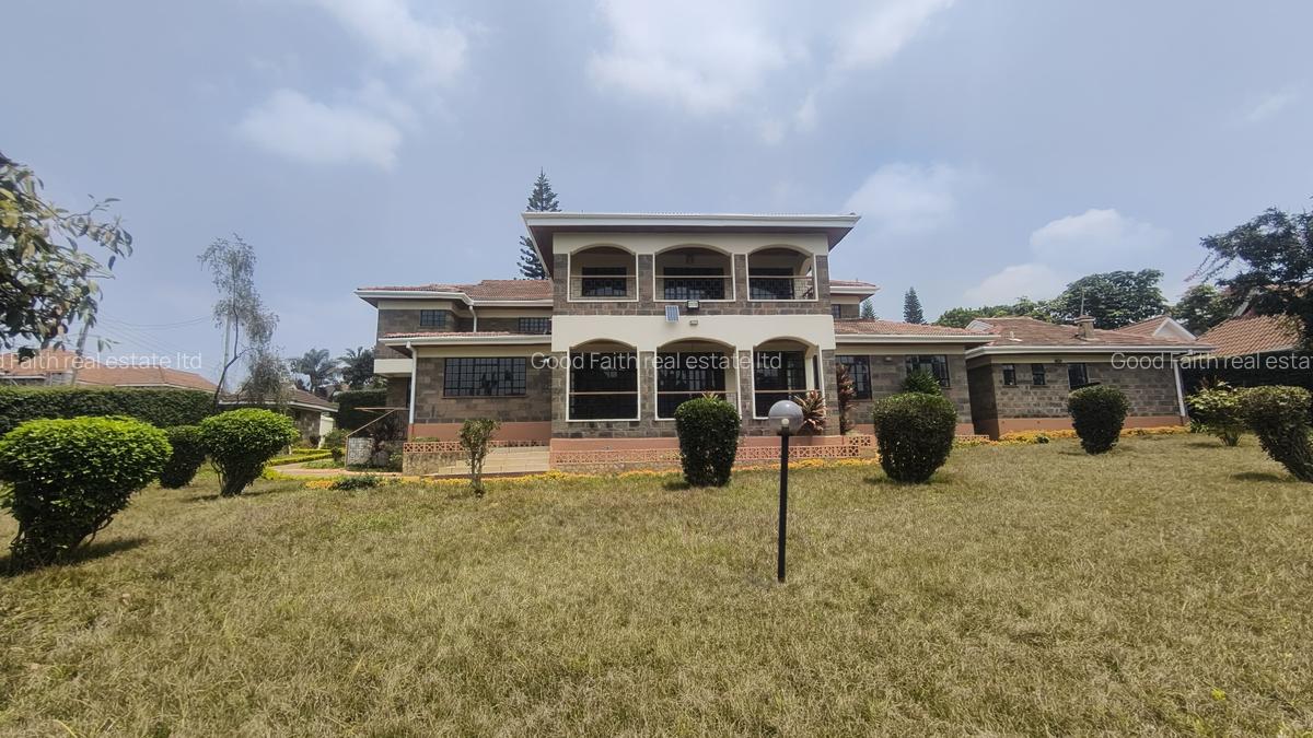 5 Bed House with En Suite in Runda - 8