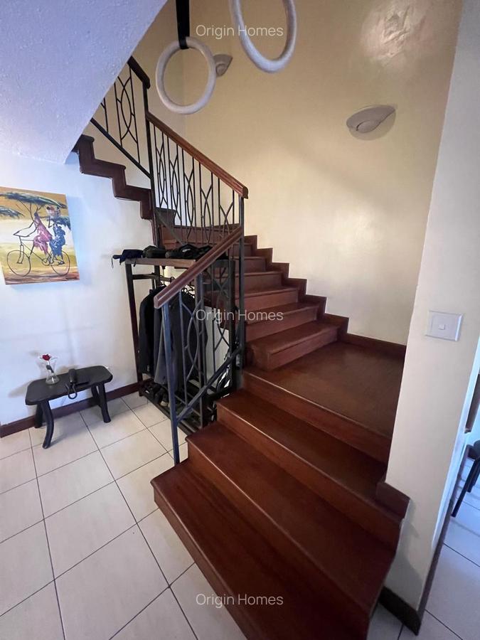 3 Bed Apartment with En Suite at Riverside Drive - 15