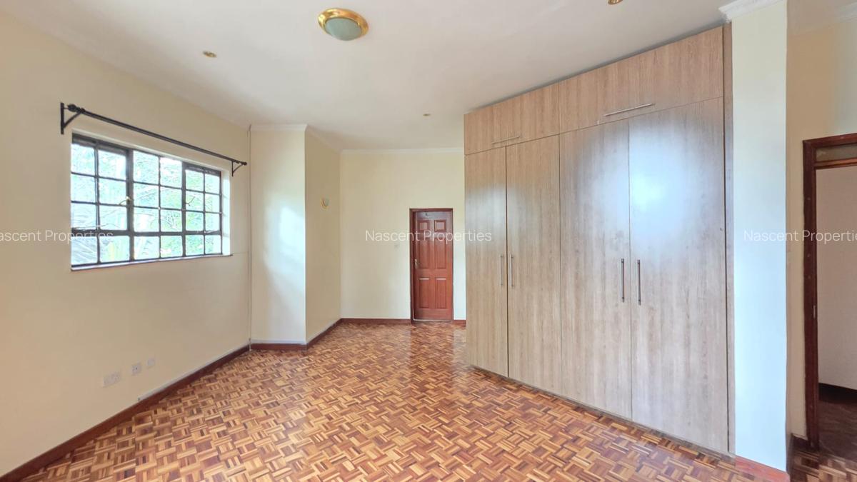 4 Bed House with En Suite in Kitisuru - 14